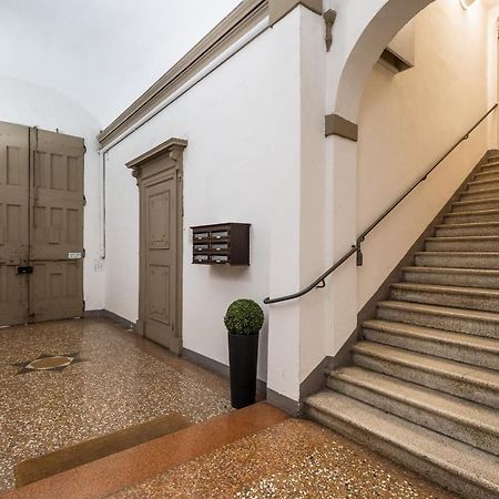 Appartamento Guerrazzi Vicino A Palazzo Garganelli Болонья Екстер'єр фото